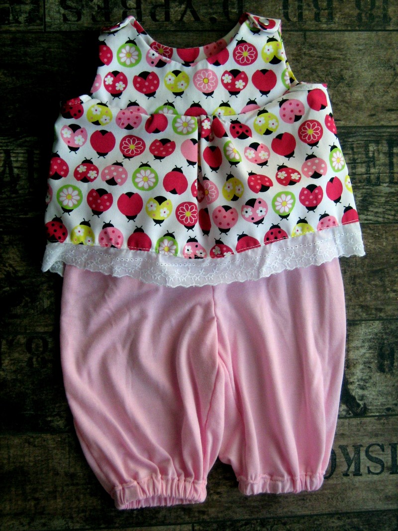 ensemble bebe ete tunique et bloomer
